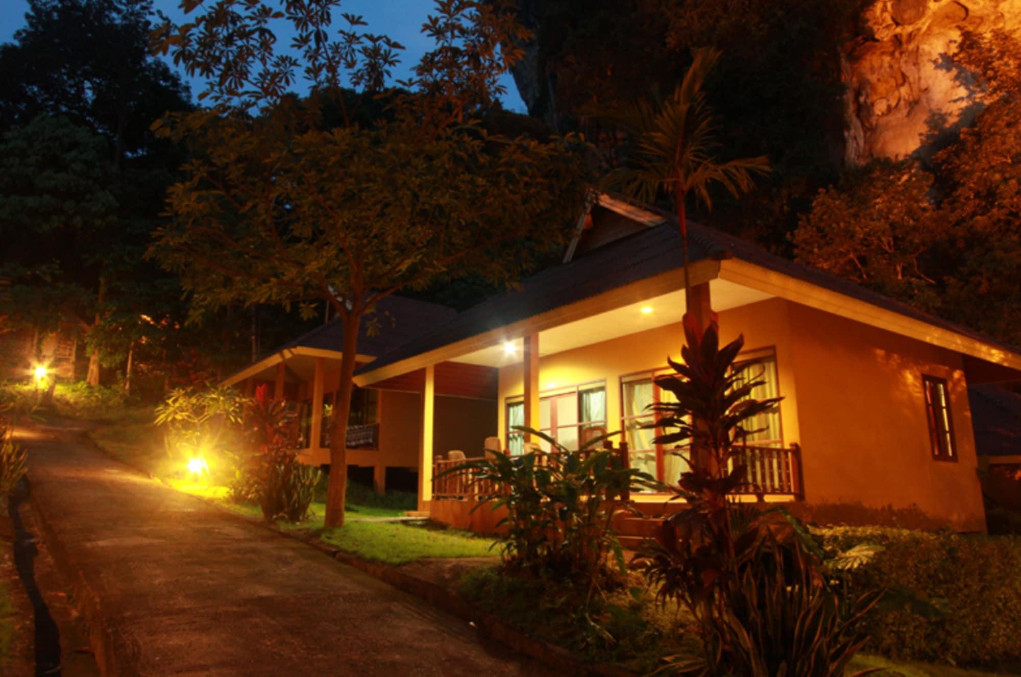 Tonsai Bay Resort Exterior foto