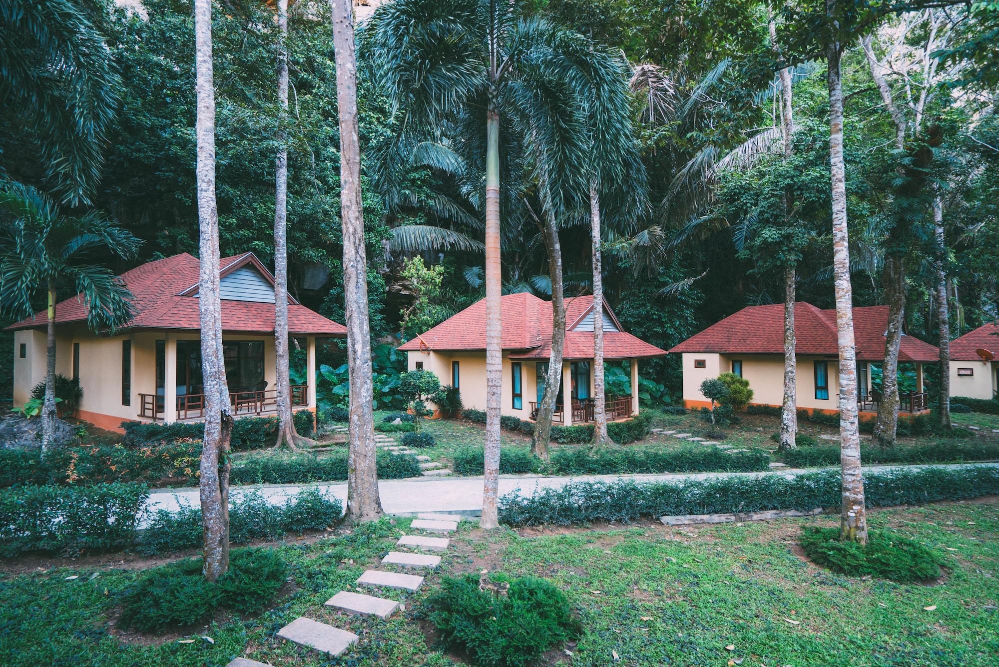 Tonsai Bay Resort Exterior foto