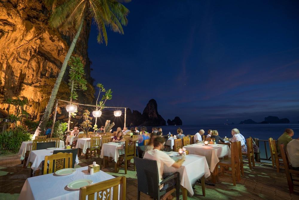 Tonsai Bay Resort Exterior foto