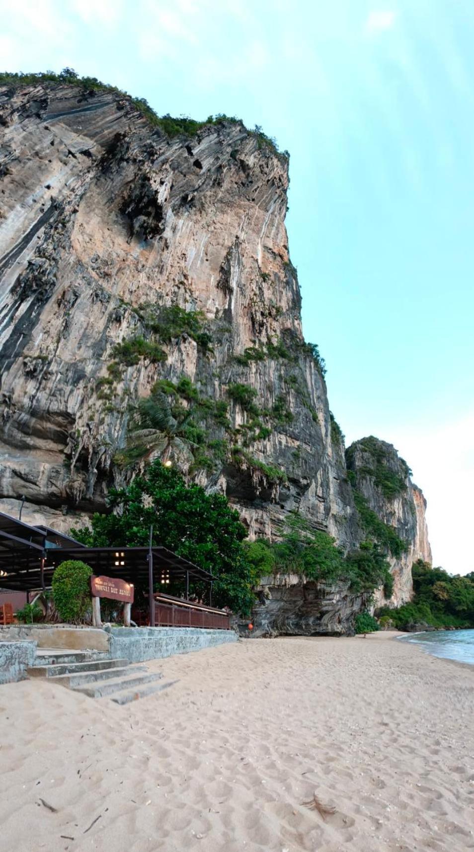 Tonsai Bay Resort Exterior foto